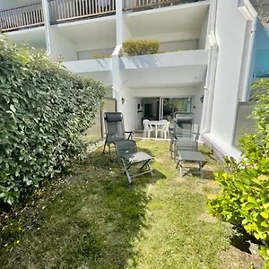 https://appartement-quiberon-2-pices-4-personnes-fr-1-478-225.inbrittany.com