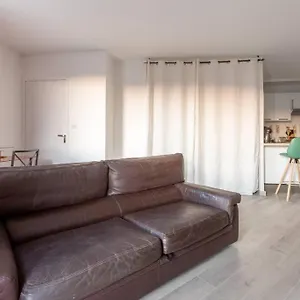 https://joli-t2-quip-tennis-piscine.midi-pyreneeshotels.com